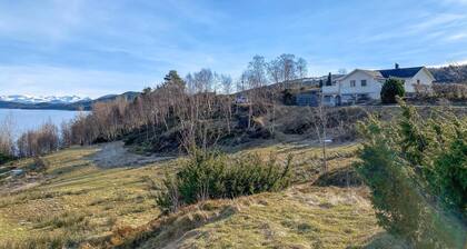 Bel appartement Ă EllingsĂžy