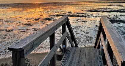 Waterfront~Dog Friendly~ Lieutenant's Lodge