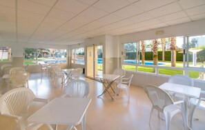 Dining - Cozy apartment in Alicante (Alacant) with sauna (Alicante (Alacant))