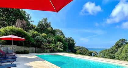 Amazing apartment in Concarneau with sauna