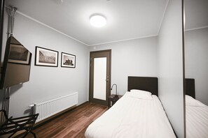 1 bedroom, free WiFi, bed sheets