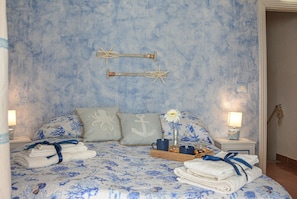 2 camere, culla da viaggio, Wi-Fi gratuito, lenzuola