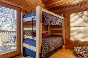 2 chambres, fer et planche à repasser, accès Internet, draps fournis