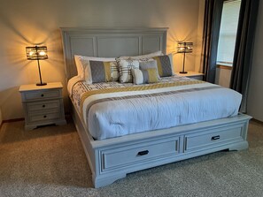 2 bedrooms, iron/ironing board, travel cot, free WiFi