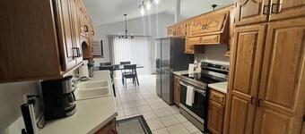 Convenient to Green Bay's beltline where you can get anywhere in 15 minutes.