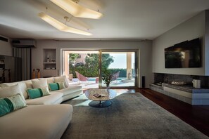 Luxury Villa, 4 Bedrooms, Private Pool, Garden View | Living area | 55-inch TV with digital channels - Luxurious Villa Philoxenia (Saronikos)