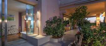 Luxurious Villa Philoxenia
