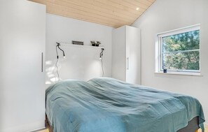 2 多间卧室、免费 WiFi