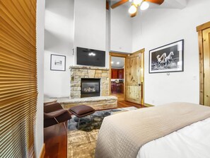 Townhome, 3 Bedrooms | 3 bedrooms, iron/ironing board, free WiFi - 502 A Gold Coast! 3 Bedroom Townhouse by RedAwning (Park City)