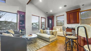 Townhome, 3 Bedrooms | Living room | Smart TV, Netflix, streaming services