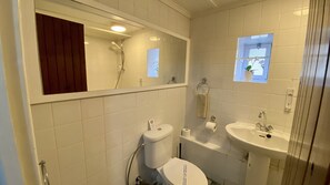 Design House | Bathroom