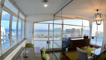 Design Penthouse | Living area | 43-inch Smart TV with digital channels, TV, Netflix