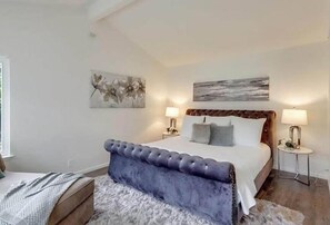 3 chambres, fer et planche à repasser, Wi-Fi