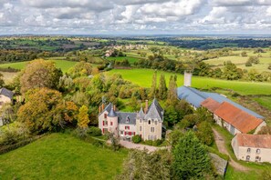 Exterior - Chateau / Country House (La Celle)