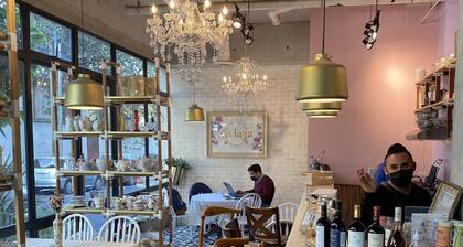 Cayala Great Apartment