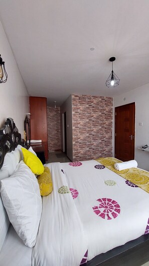 3 bedrooms, iron/ironing board, free WiFi, bed sheets - Furnished Homes Nakuru (Nakuru)