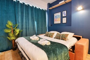 1 bedroom, iron/ironing board, travel crib, WiFi - Central-République-Gare de Lyon-Canal Saint Martin (Paris)