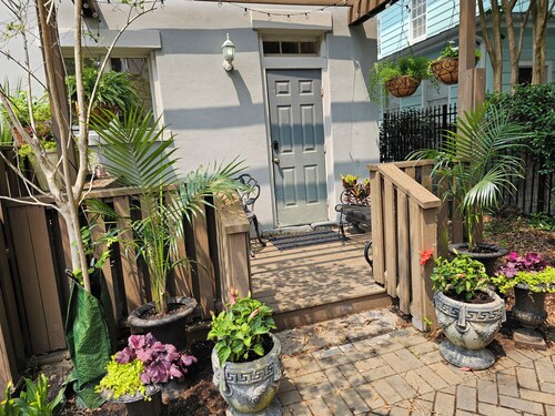 Jamine’s Retreat – Elegant Historic Home in the Heart of Savannah