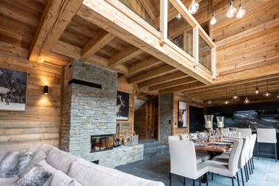 CHALET WITH INDOOR POOL HIGH STANDING 10/12 PERSONS IN LES DEUX ALPES