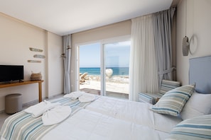 Executive Villa | In-room safe, desk, travel cot, free WiFi