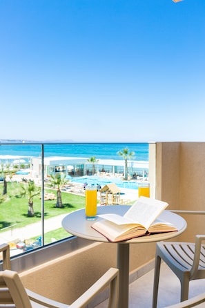 Superior One Bedroom Triple Apartment | Balcony view