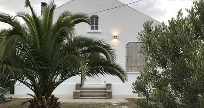 QUIET HOUSE 5 minutes from Château d'Oleron beach