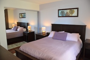 2 bedrooms, iron/ironing board, WiFi, bed sheets