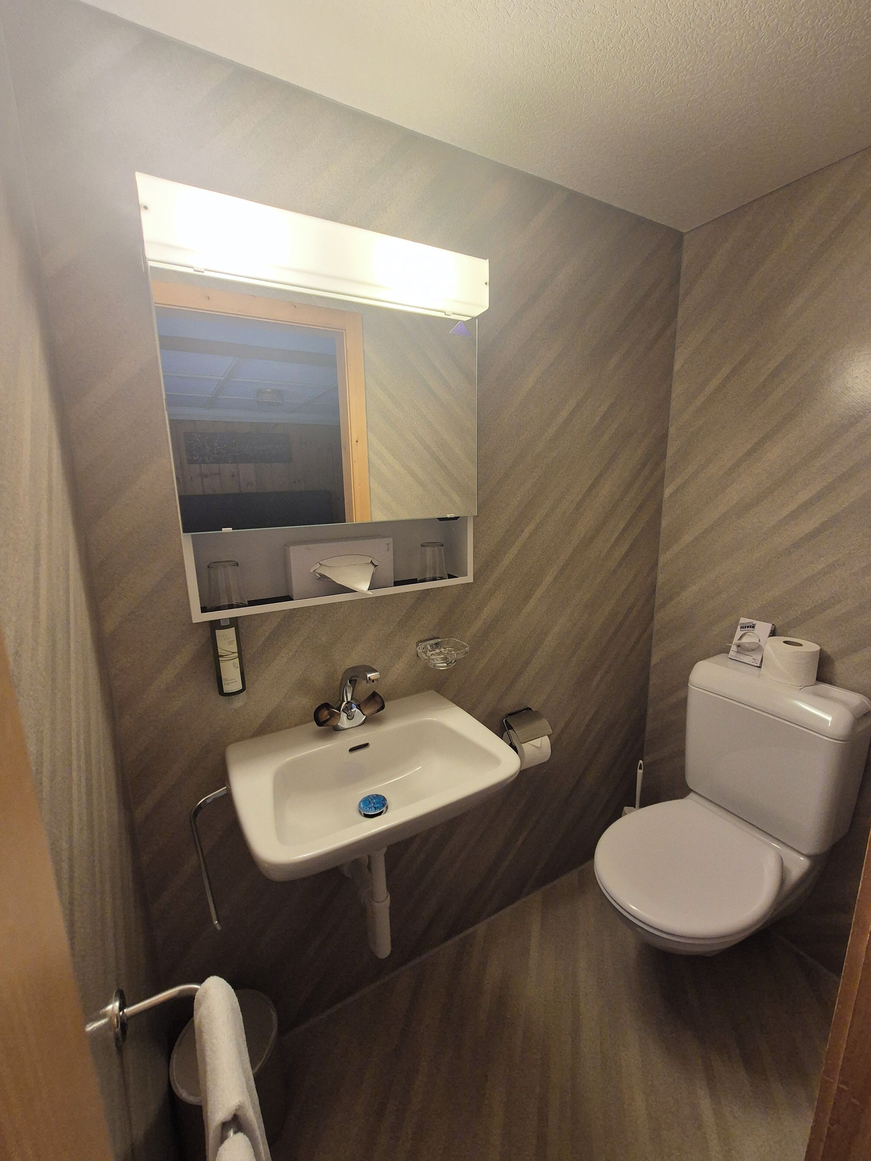 standard apartment | bathroom | shower, free toiletries, hair dryer, towels