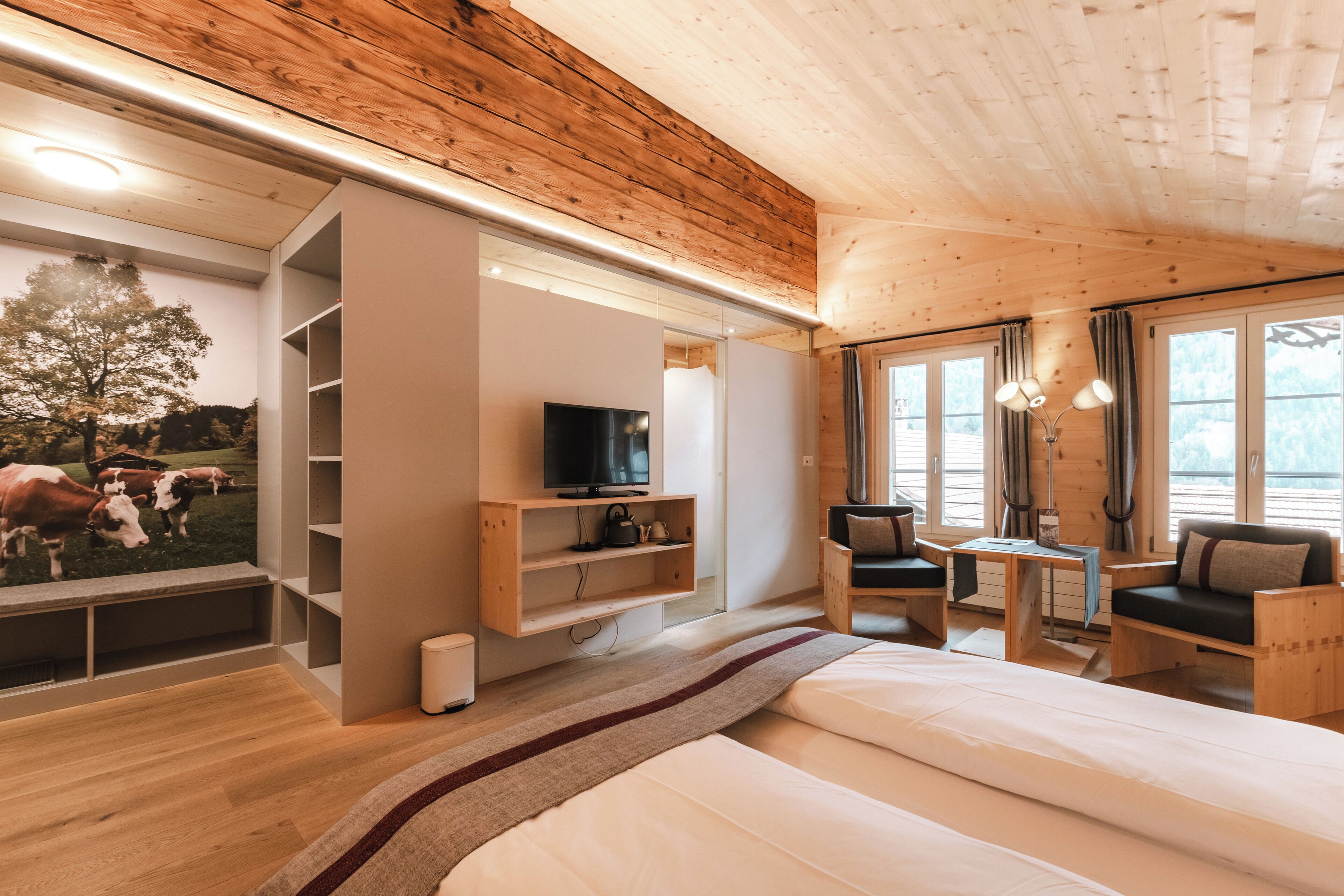 superior double room | 1 bedroom, desk, blackout curtains, free wifi