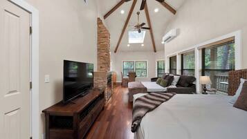 1 bilik tidur, seterika/papan seterika, Wi-fi percuma, cadar katil