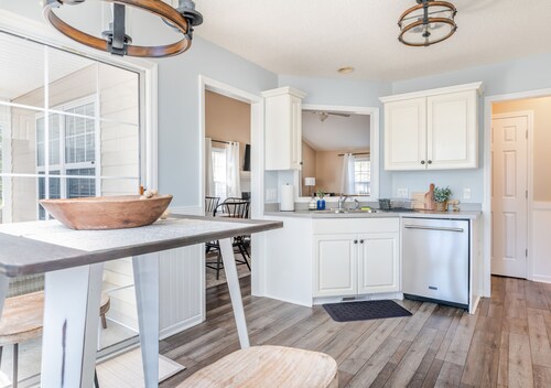 NEW! Sleeps 12! - Pinehurst - Minutes to Resort 4BR