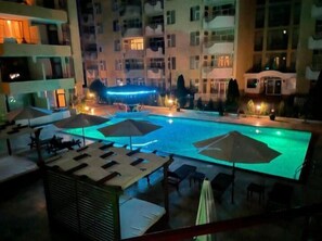 Apartment | Pool | Outdoor pool