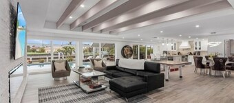 STUNNING!! LUXURY WATERFRONT HOME - HEATED POOL- Close to Harbor/Fish Village