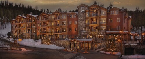 LUXURY Northstar Village Lodge 2BR/2BA, ski-in/out