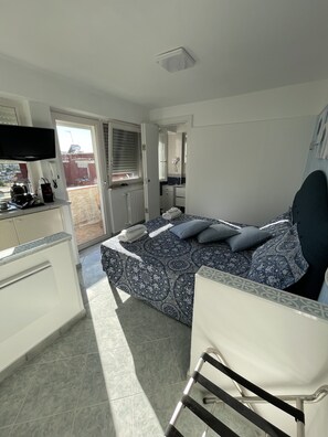 1 chambre, Wi-Fi gratuit, draps fournis