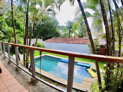 House + Guest House at 500 yards from the beach.