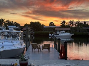 Marina - Adorable Waterfront guest house (Apollo Beach)