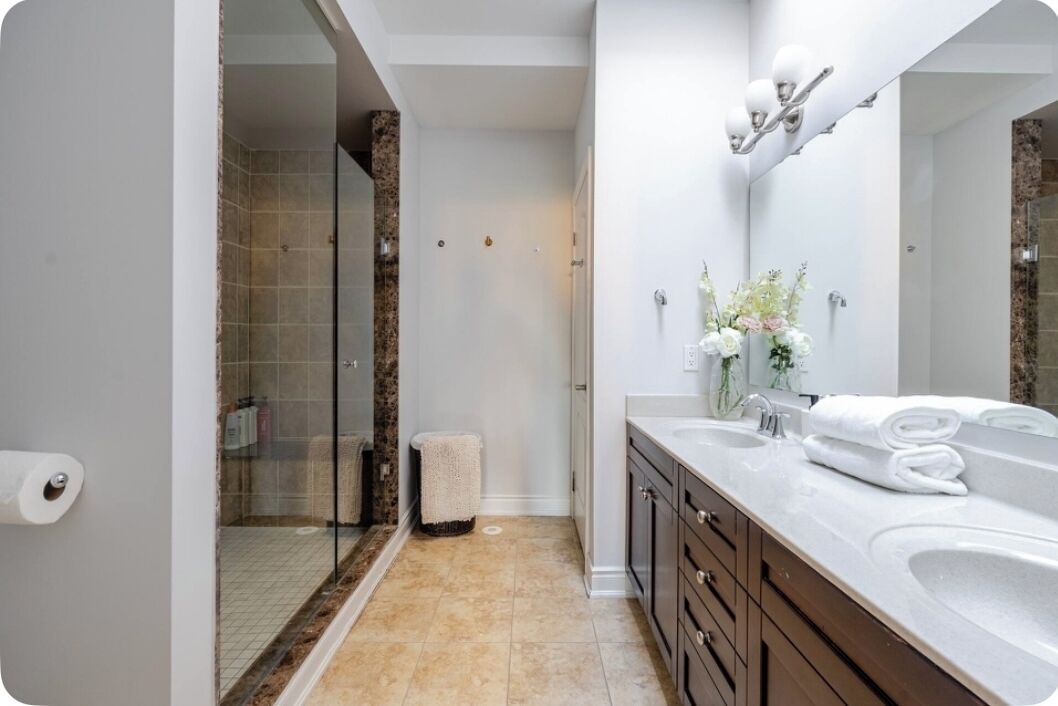 Bathtub, hair dryer, towels, soap