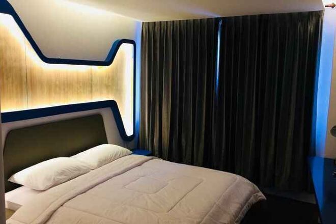 Individually decorated, free WiFi, bed sheets