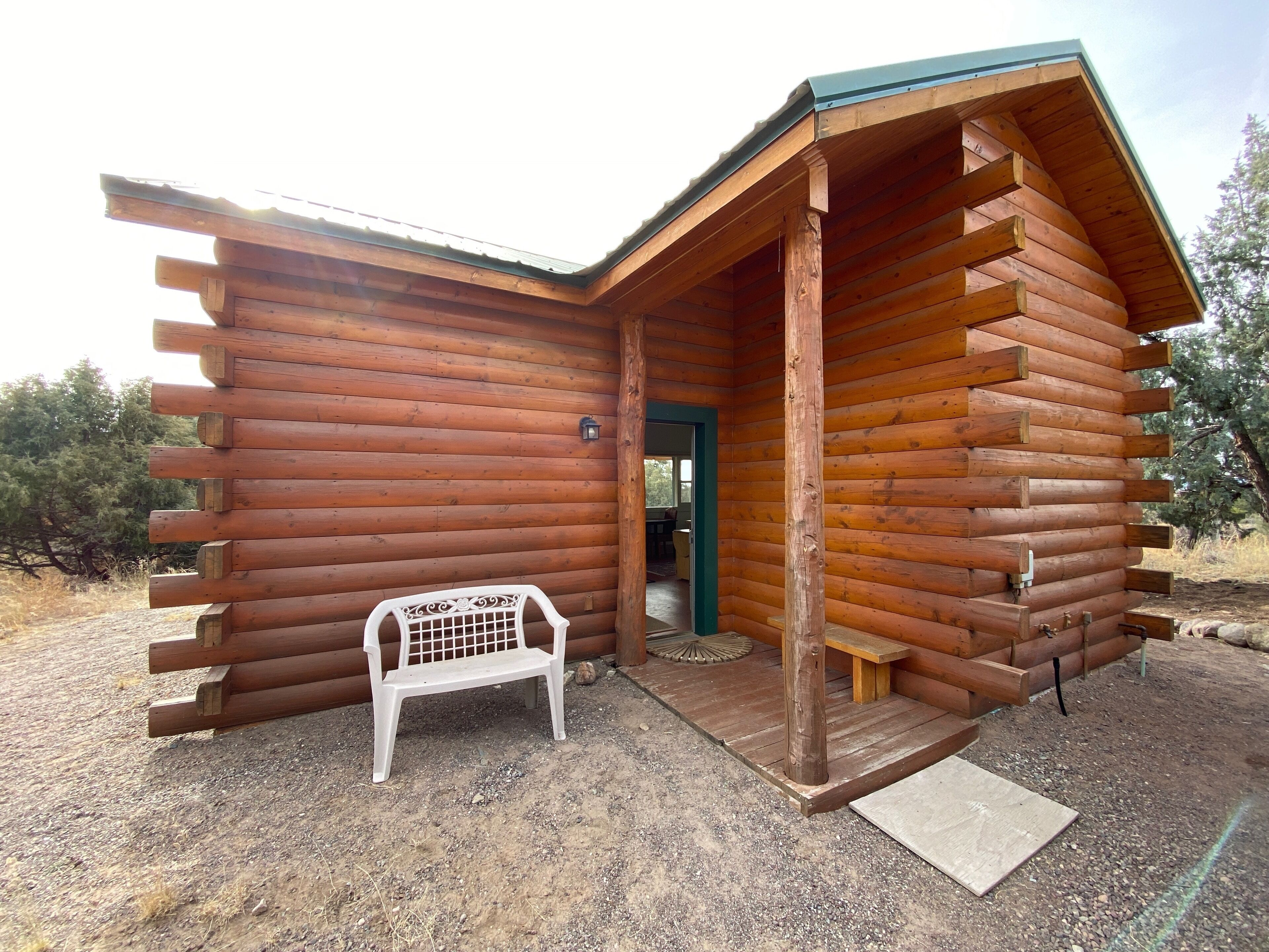 Cozy Peaceful Willow Creek Cabin