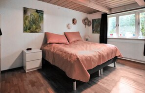 5 bedrooms, free WiFi - Lovely home in Skånes Fagerhult (Skånes Fagerhult)