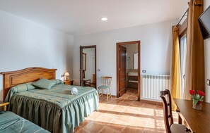 6 Schlafzimmer, kostenloses WLAN, Bettwäsche