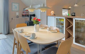 Dining - 3 bedroom beautiful home in Blåvand (Blåvand)