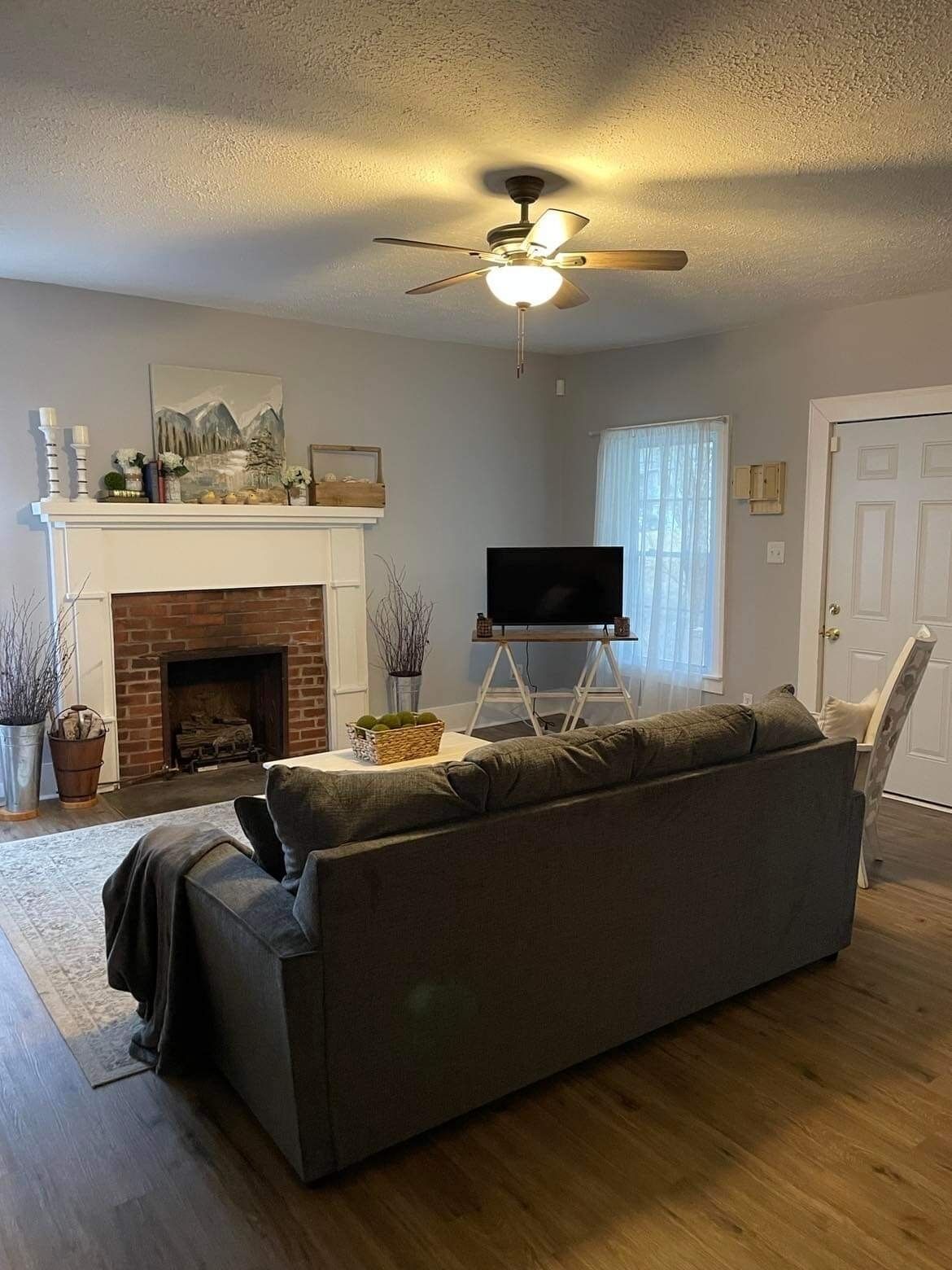 Smart TV, fireplace, foosball, table tennis