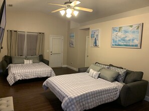 4 chambres, bureau, fer et planche Ă repasser, Wi-Fi gratuit