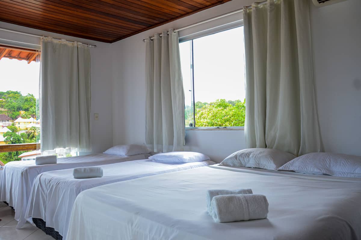 Habitación cuádruple superior | 1 dormitorio y wifi gratis