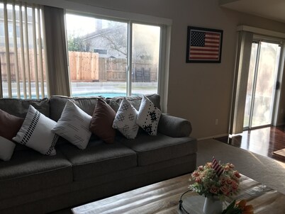 1 Bedroom with Shared Bath. Quiet place for business professional or traveler