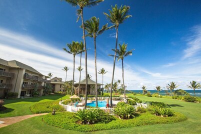 Kaha Lani Oceanfront Resort #129 - Beautiful and Private 2 Bed & 2 Bath Condo
