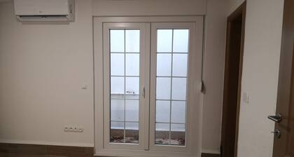 Cozy independent house