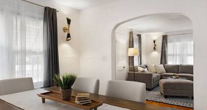 Springfield · 5Queens+1TwinFuton: East Peoria-Perfect for Lrg Groups